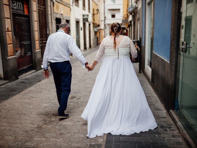 La boda de Juan y Anabel en Las Palmas De Gran Canaria, Las Palmas 75