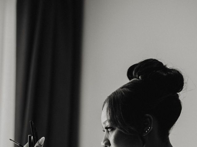 La boda de Abedunji y Blessing en Málaga, Málaga 28