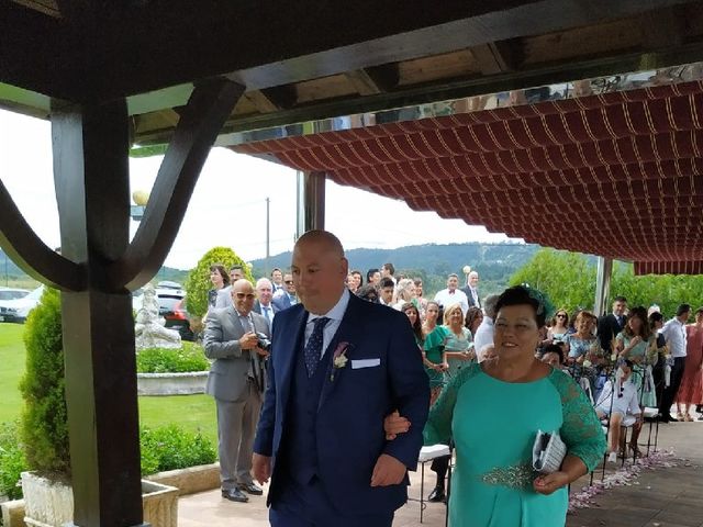 La boda de Urtzi  y Urtzi - Lorea  en Laukiniz, Vizcaya 6