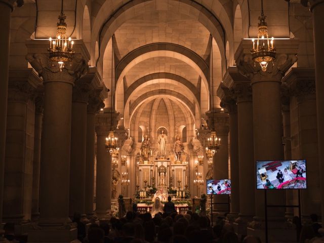 La boda de Santiago y Erika en Madrid, Madrid 11