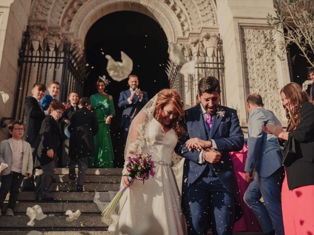 La boda de Santiago y Erika en Madrid, Madrid 17