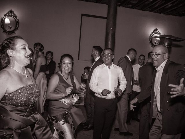 La boda de Cristian y Marta en Galapagos, Guadalajara 37