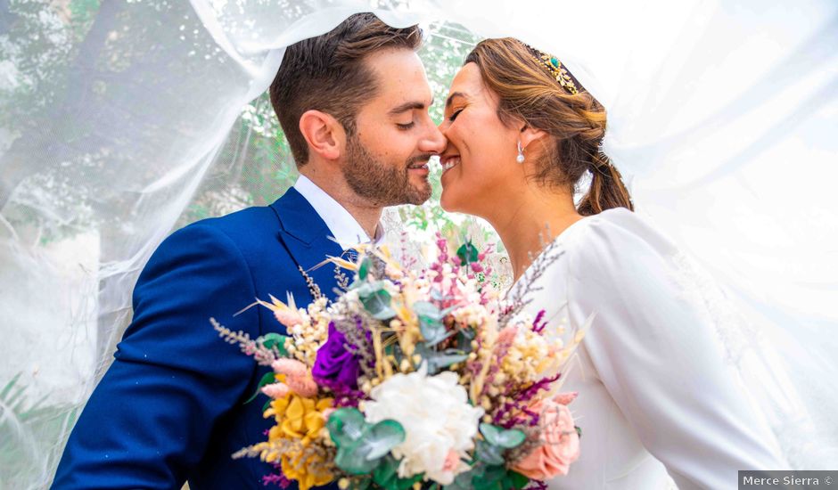 La boda de Dolo y Pedro en Albacete, Albacete