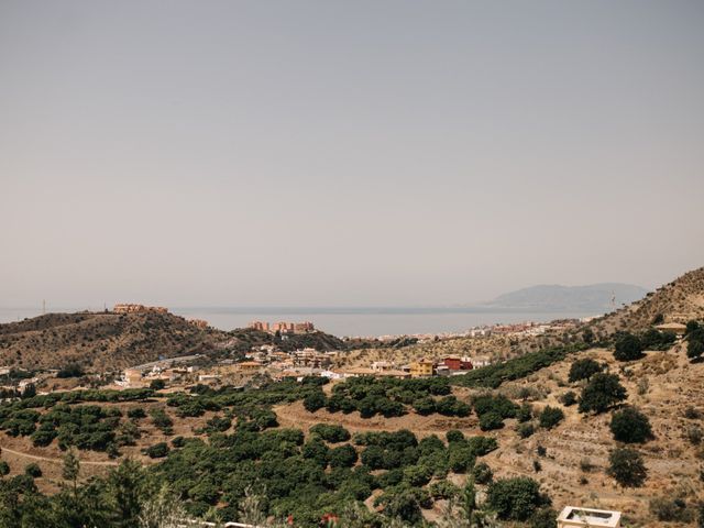 La boda de Sergio y Mari Carmen en Rincon De La Victoria, Málaga 3