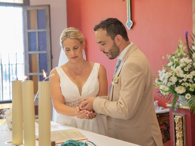 La boda de adrian y noelia en Benajarafe, Málaga 14