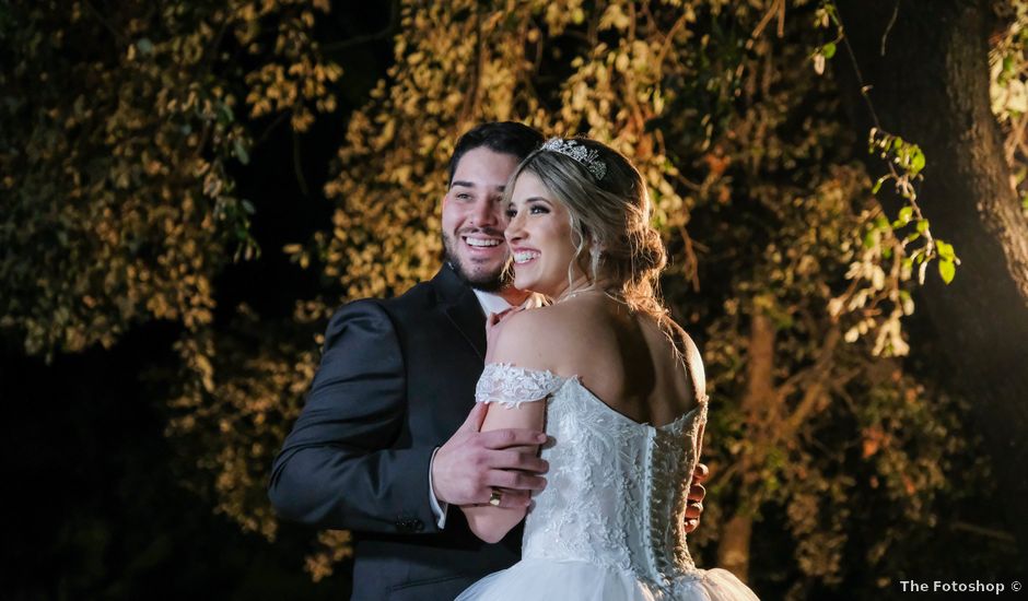 La boda de Alejandra y Cristian en Sant Vicenç De Montalt, Barcelona