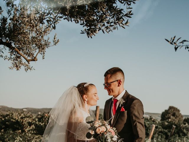 La boda de Joan Pau y Olga en Santa Margarida I Els Monjos, Barcelona 1