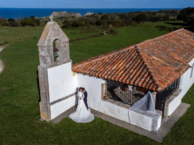 La boda de Cristian y Silvia en Cembranos, León 1