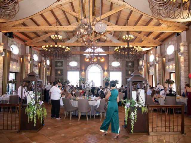 La boda de Cristian y Silvia en Cembranos, León 37