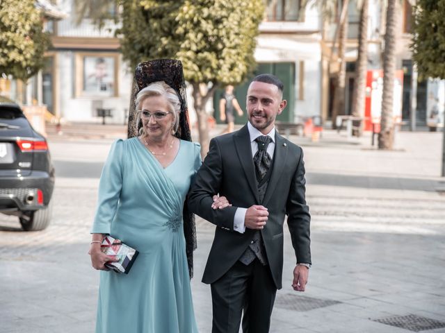 La boda de Fani y Juanma en Utrera, Sevilla 25