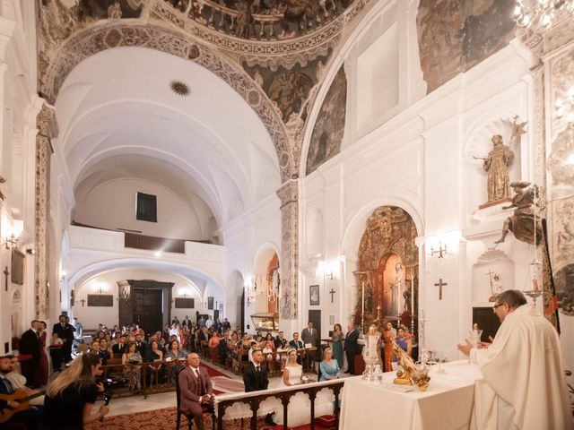 La boda de Fani y Juanma en Utrera, Sevilla 37