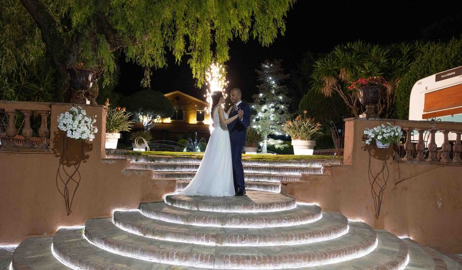 La boda de Alex  y Jeni en Sant Andreu De Llavaneres, Barcelona