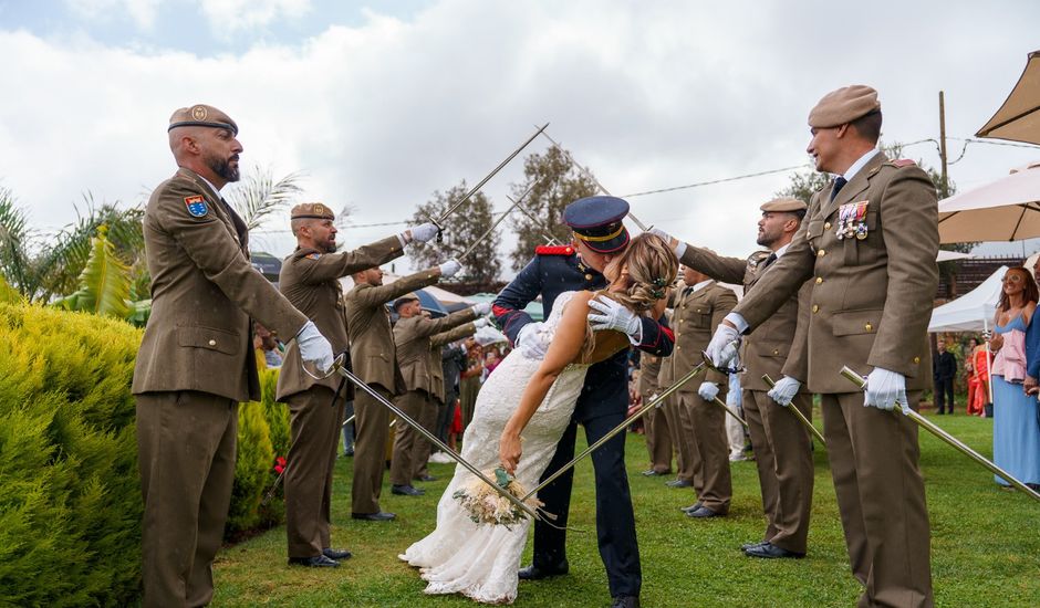 La boda de Cristian  y Kiara en Valsequillo (Telde), Las Palmas