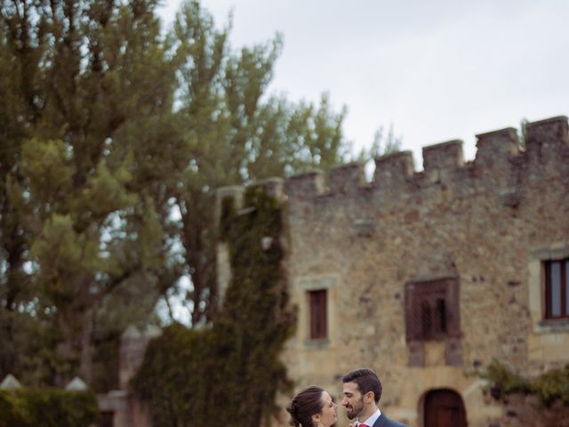 La boda de Manuel y María en Almarza, Soria 38