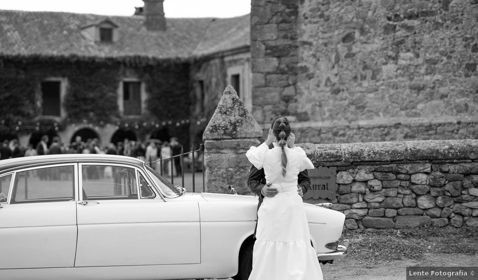 La boda de Manuel y María en Almarza, Soria