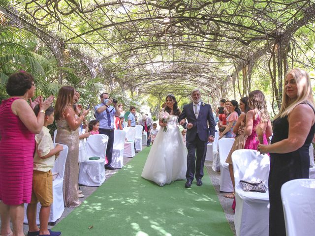 La boda de Ricardo y Carla en Málaga, Málaga 32