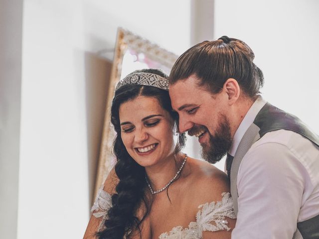 La boda de Daniel y Paloma en Valdemorillo, Madrid 7
