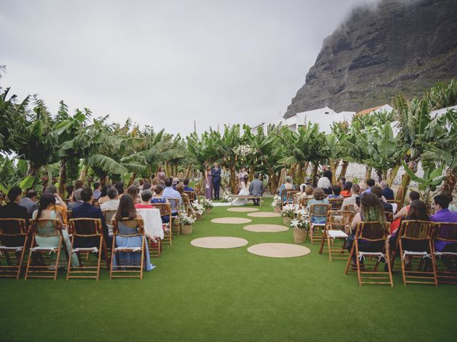 La boda de Bruno y Emma en Los Silos, Santa Cruz de Tenerife 27