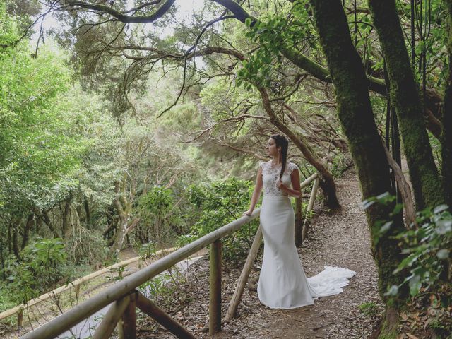 La boda de Bruno y Emma en Los Silos, Santa Cruz de Tenerife 48