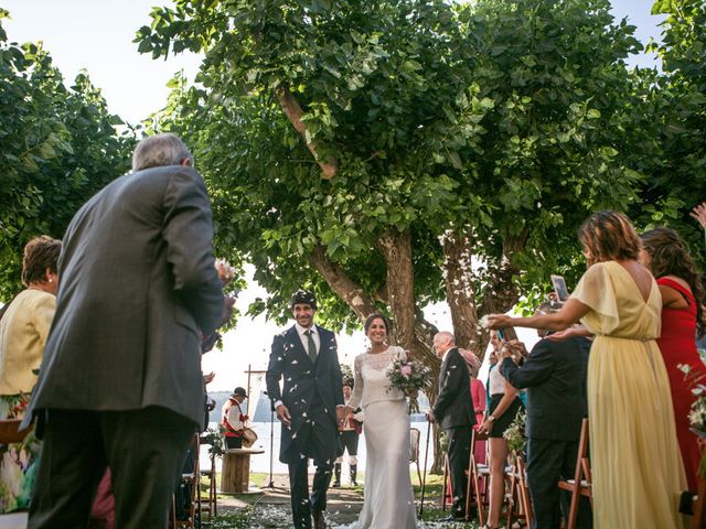 La boda de Fernando y Auria en Ferrol, A Coruña 27