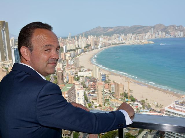 La boda de Alejandro y Marisa en Benidorm, Alicante 2