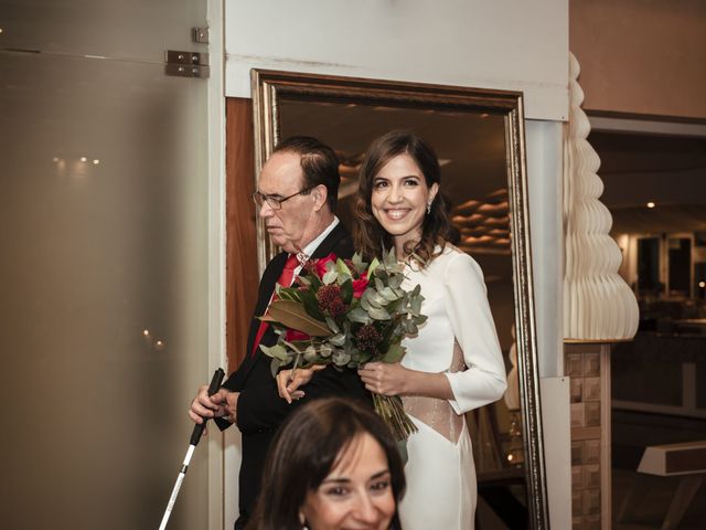 La boda de Daniel y Fátima en Málaga, Málaga 9