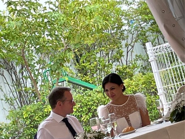 La boda de Stella y César  en Madrid, Madrid 6