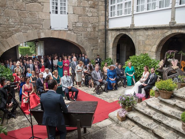 La boda de Marcos y Yanire en Puebla De San Julian, Lugo 15