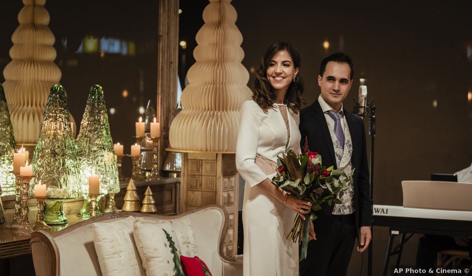 La boda de Daniel y Fátima en Málaga, Málaga