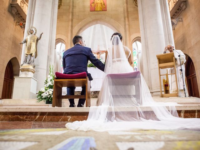 La boda de Javi y Randa en Vilanova Del Valles, Barcelona 17