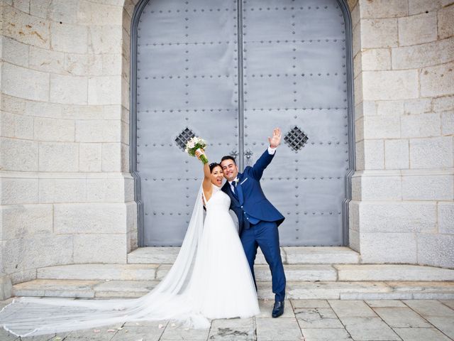 La boda de Javi y Randa en Vilanova Del Valles, Barcelona 21