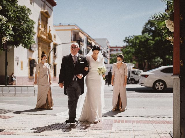 La boda de Jonathan y Vicky en Sevilla, Sevilla 33