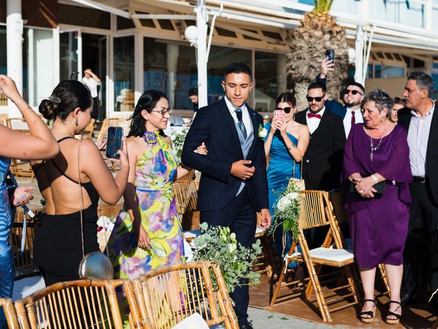 La boda de Andrés y Tamara en La Manga Del Mar Menor, Murcia 12