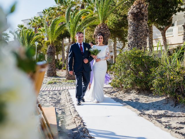 La boda de Andrés y Tamara en La Manga Del Mar Menor, Murcia 17