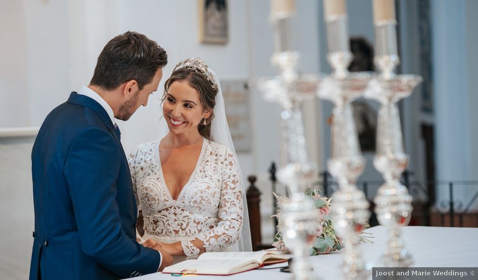 La boda de Alvaro y Beatriz en Velez Malaga, Málaga