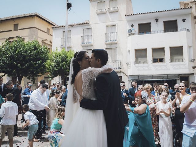 La boda de Ramón y Clara en Baza, Granada 27