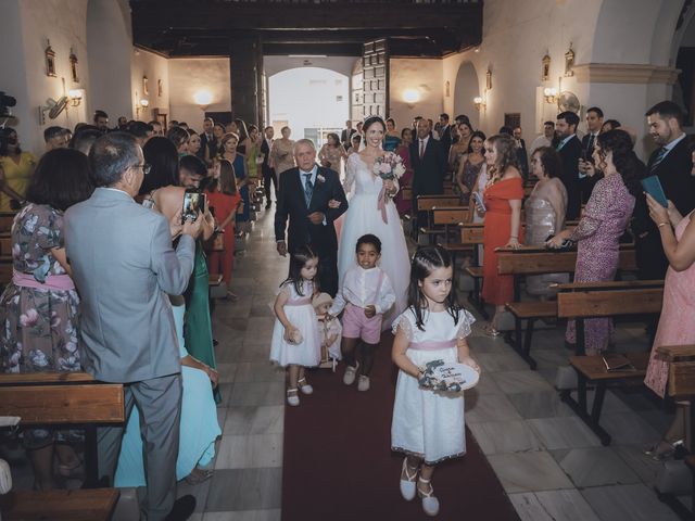 La boda de Ramón y Clara en Baza, Granada 30