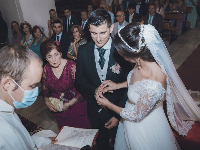 La boda de Ramón y Clara en Baza, Granada 35