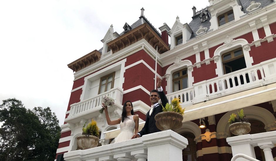 La boda de Ricardo y Paula en Gijón, Asturias
