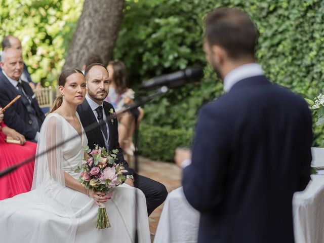 La boda de Lidia y Alberto en Madrid, Madrid 13