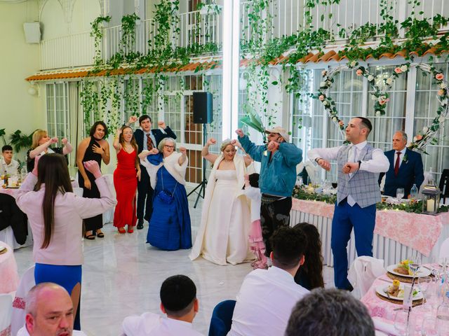 La boda de Encarni y David en Córdoba, Córdoba 30