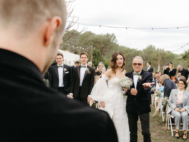 La boda de Victor y Mia en Olivella, Barcelona 112