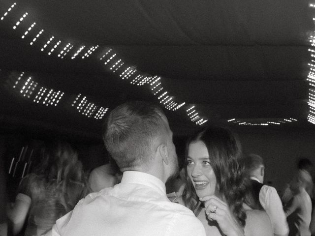 La boda de Victor y Mia en Olivella, Barcelona 290