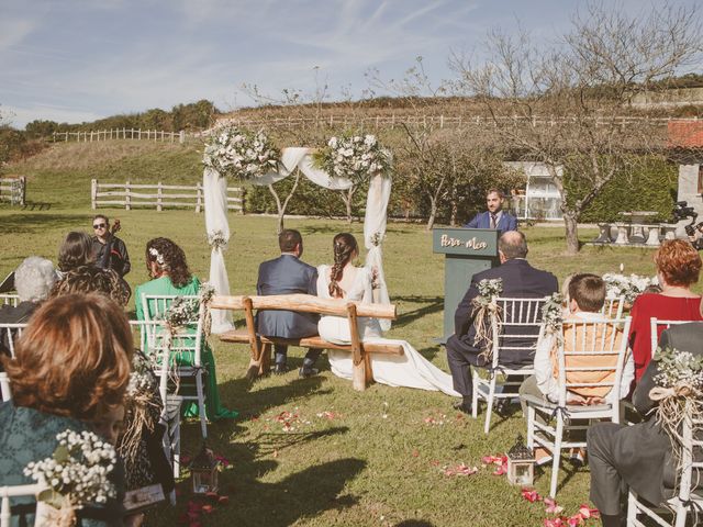 La boda de David y Natalia en Lugo De Llanera, Asturias 27