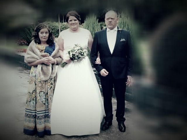 La boda de Héctor y Conchy en Santiago De Compostela, A Coruña 1