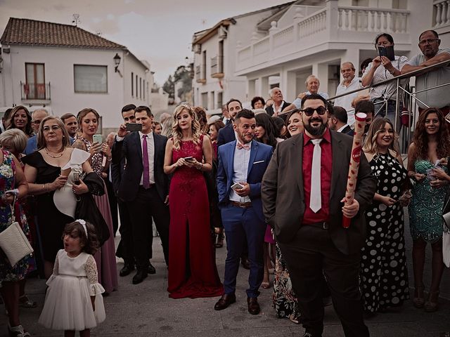 La boda de Victor y Teresa en Alcala La Real, Jaén 63