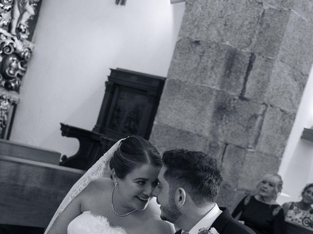 La boda de David y Sara en Oleiros, A Coruña 27