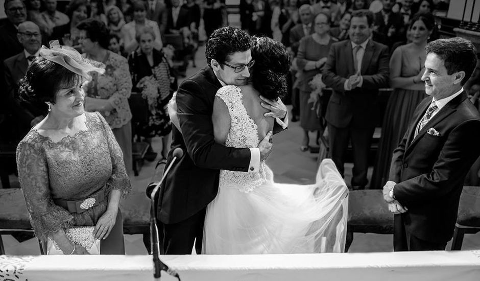 La boda de Beatriz y Miguel Ángel en Cabra, Córdoba