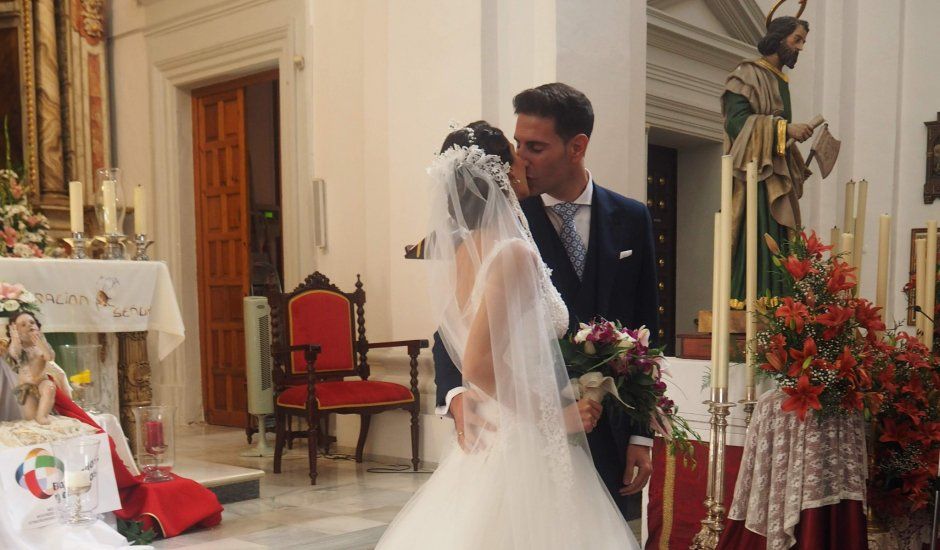 La boda de Miguel y Ana en Cádiz, Cádiz