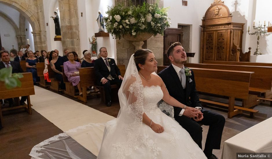 La boda de David y Sara en Oleiros, A Coruña
